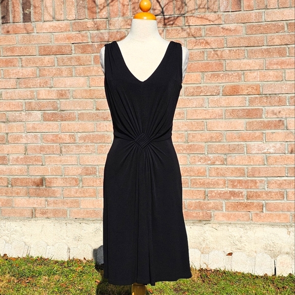 Carmen Marc Valvo slinky little black dress - Picture 2 of 6